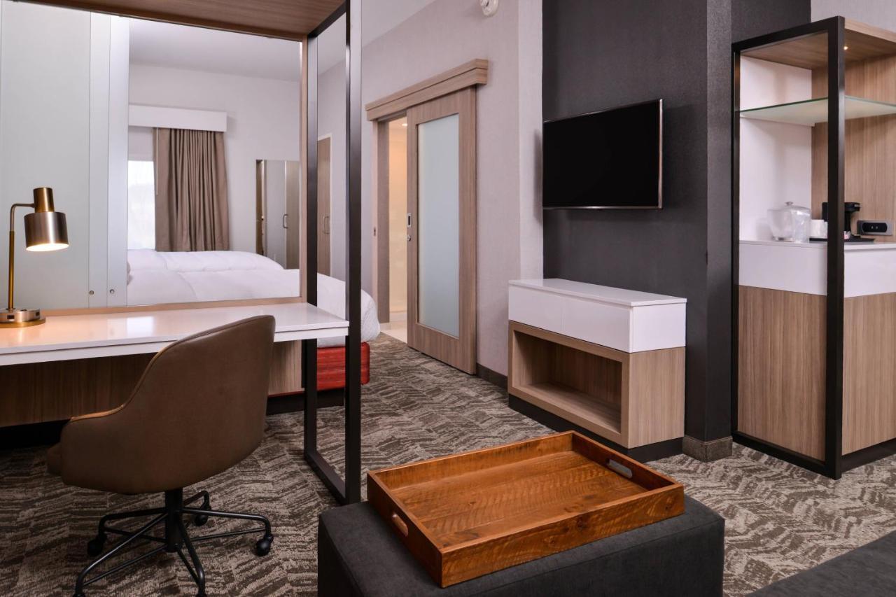 Springhill Suites By Marriott Greensboro Airport Buitenkant foto