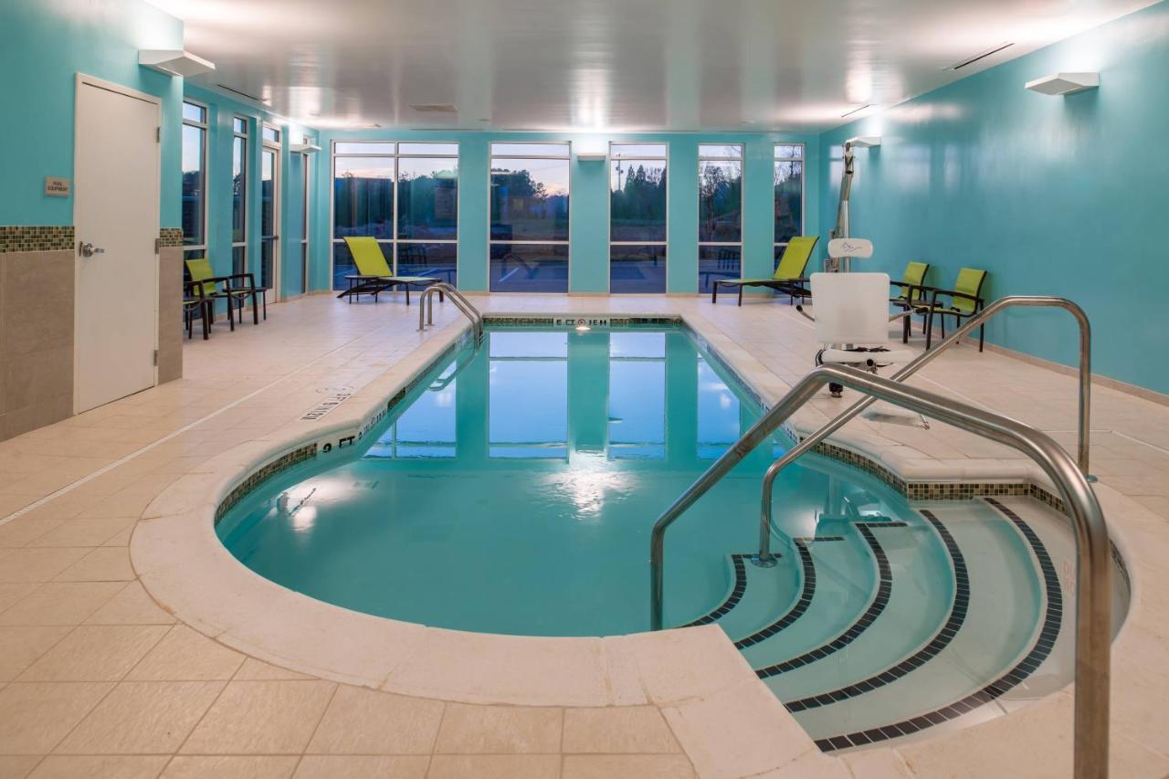 Springhill Suites By Marriott Greensboro Airport Buitenkant foto
