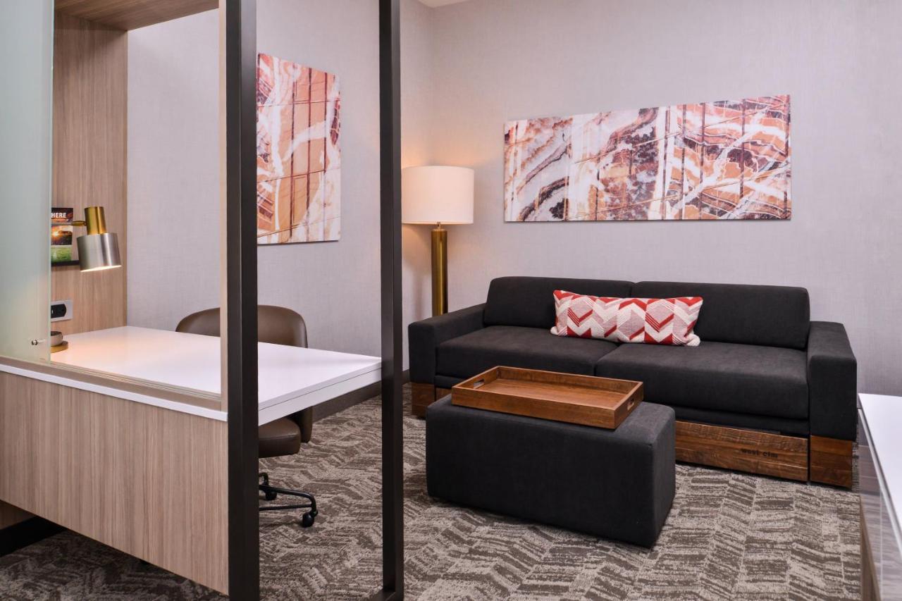 Springhill Suites By Marriott Greensboro Airport Buitenkant foto