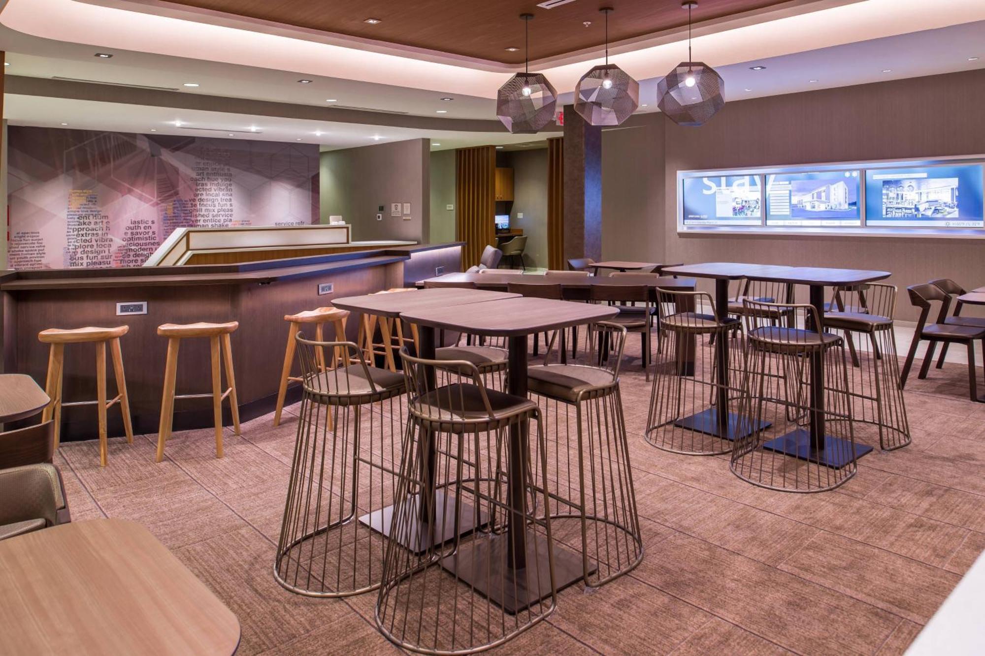 Springhill Suites By Marriott Greensboro Airport Buitenkant foto